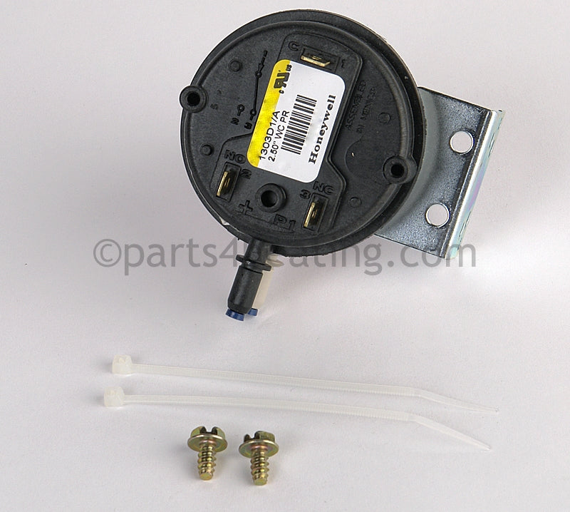 Raypak Air Vent Pressure Switch - Part Number: 011760F