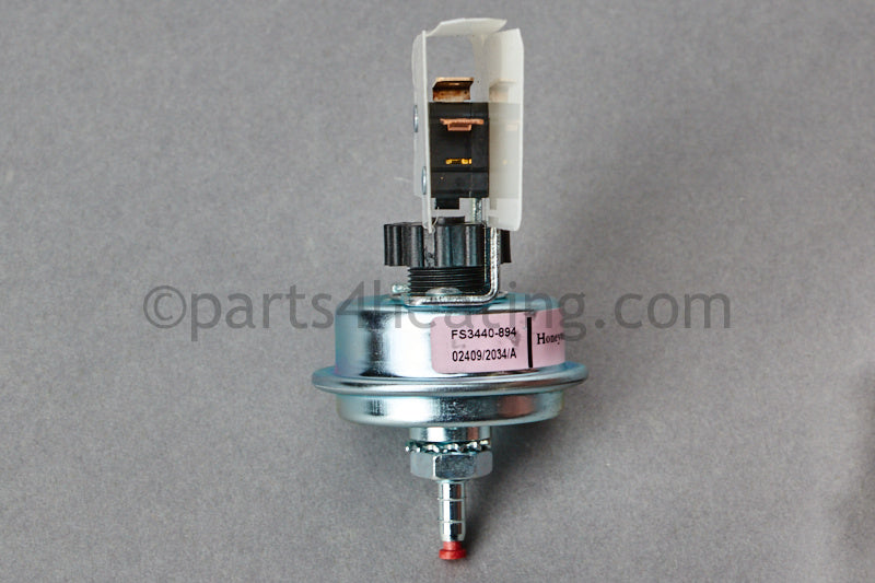 Reznor Pressure Switch - Part Number 104842