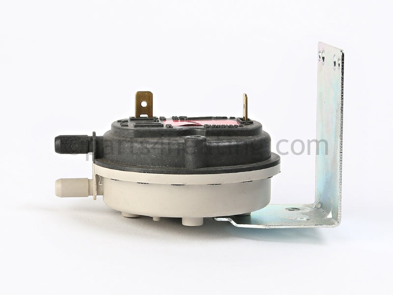 Slant/Fin Air Flow Pressure Switch - Part Number: 440511000