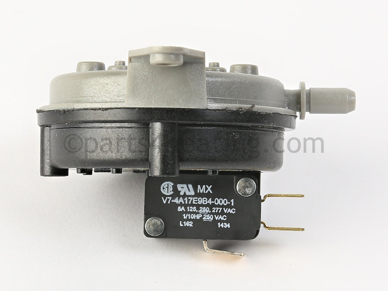 Crown Boiler Sea Level Vacuum Switch - Part Number 650010