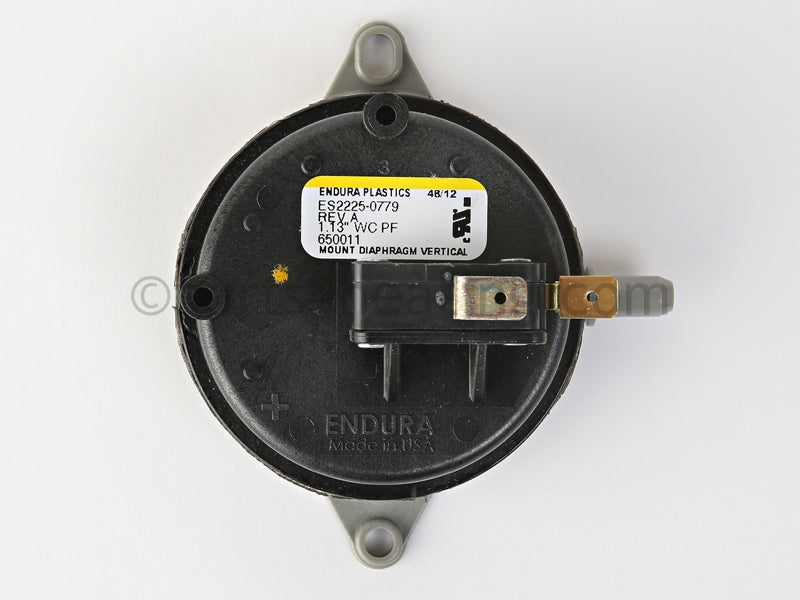 Crown Sea Level Vacuum Switch - Part Number: 650011