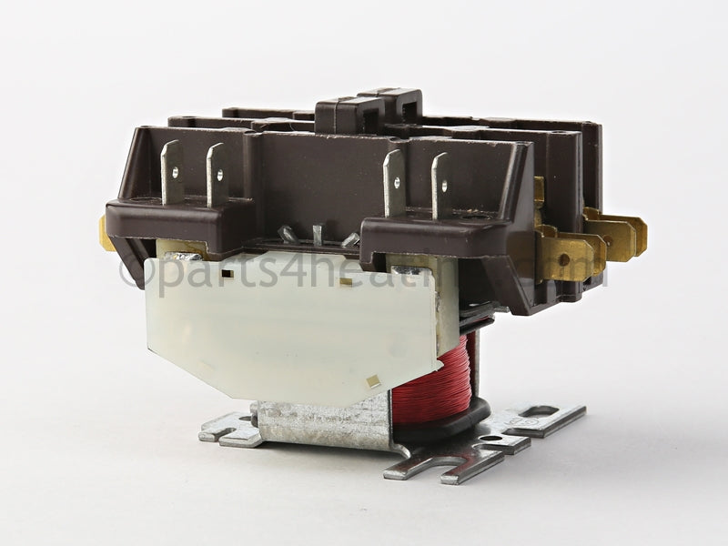 Slant/Fin Contactor R8246A1046 - Part Number: 790322000