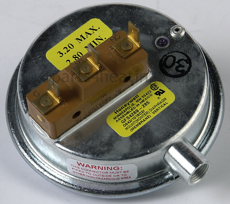 Lochinvar Switch, Low Gas Nat. - Part Number: PRS2702 , 100166194