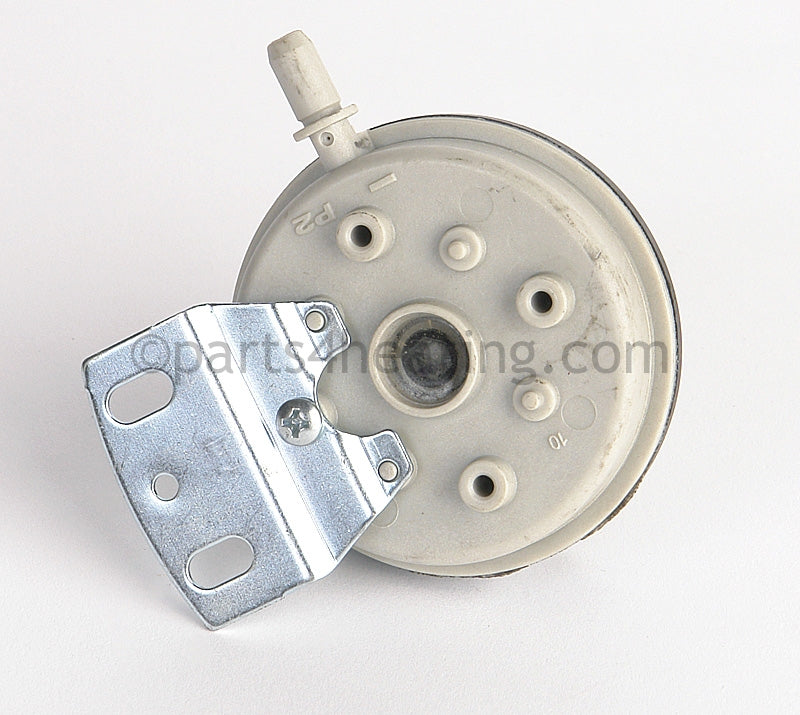 Utica Pressure Switch Fs6205A2413 - Part Number: SS00801