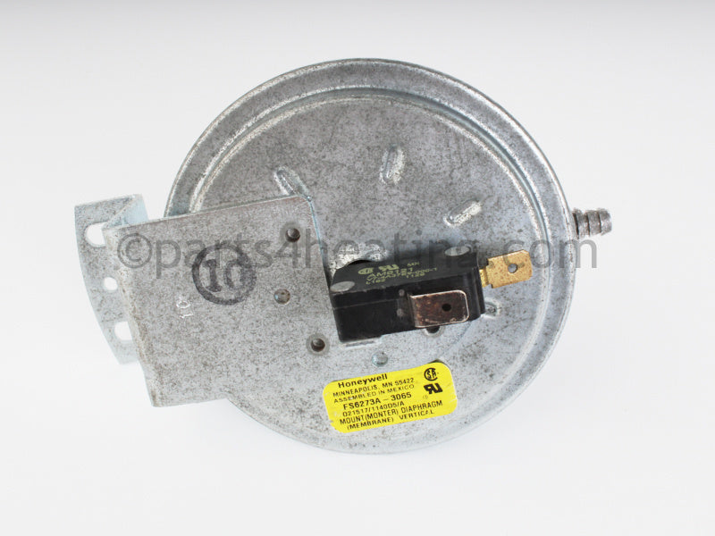 Utica Pressure Switch - Part Number: SS00802